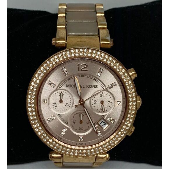 Michael Kors Mk5840 Women's Stainless Steel Analog Dial Quartz Wrist Watch Pb25 - Picture 1 of 9
